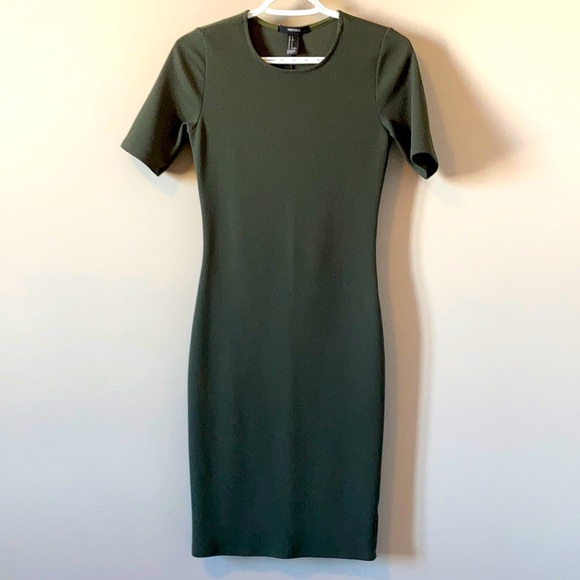 Body fitting dress - H&M - Picture 2 of 3